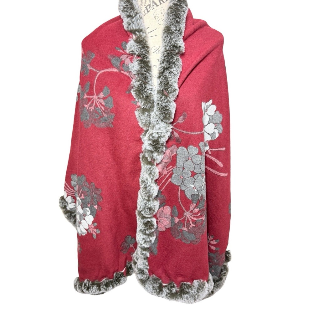 Saachi‎ Blooming Faux Fur Scarf Red Floral Wrap Anthropologie